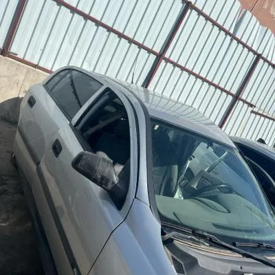 Opel Astra G Sağ Ön Kapı Çıkma 