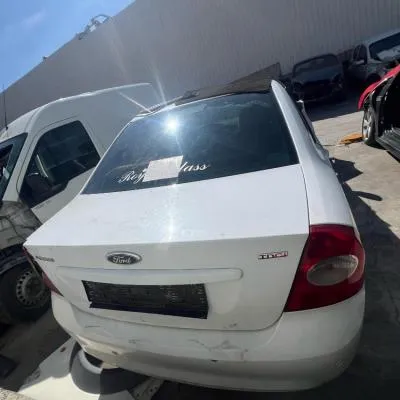 Ford Focus 2.5 Bagaj Kapak