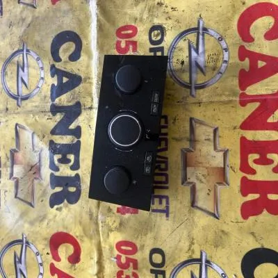 Opel Astra H Klima Kontrol Paneli