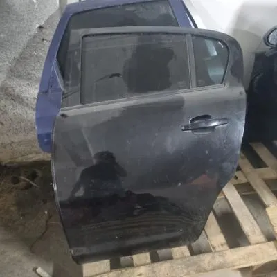 Opel Corsa D Sol Arka Kapı 