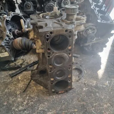 Opel Vectra A 2.0 Boş Blok