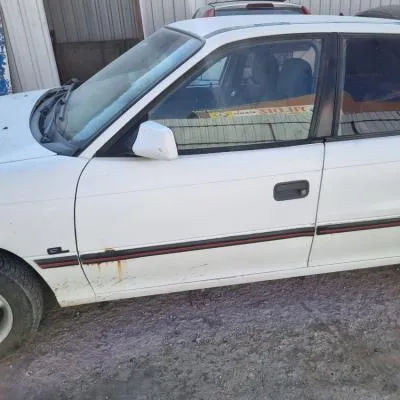 Opel Astra F Sol Ön Kapı