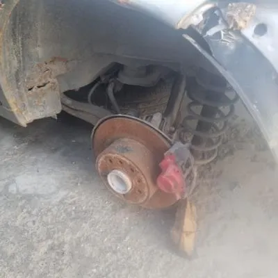 Opel Vectra B Sol Arka Taşıyıcı