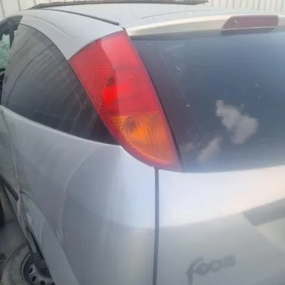 Ford Focus 1 Sol Stop