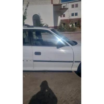 Opel Corsa B Arka Dingil