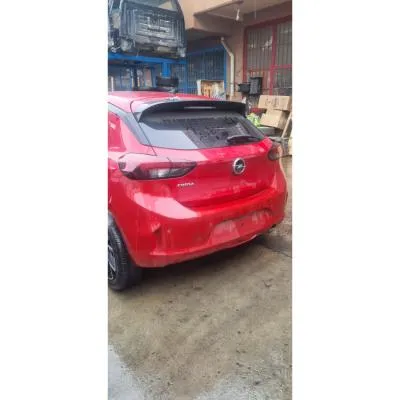 Opel Corsa F Bagaj Kapağı