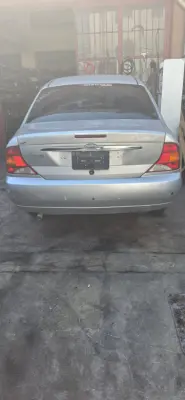 Ford Focus 1 Arka Tampon